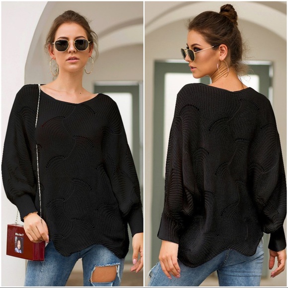 ✨LAST TWO✨Black scallop hem dolman sleeve
Sweater - Picture 4 of 4